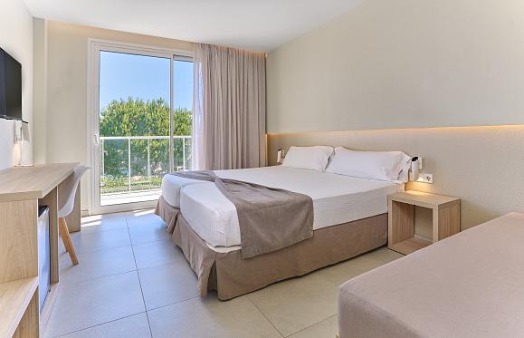 Premium Room