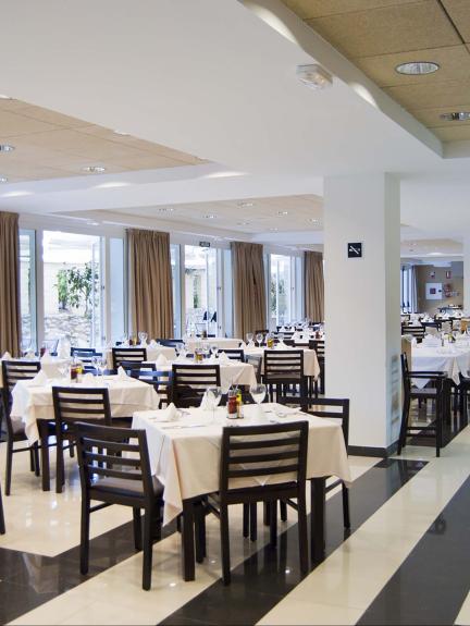 Restaurante del Hotel Garbí Costa Luz