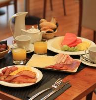 Hotel Garbí Mil·lenni Buffet breakfast