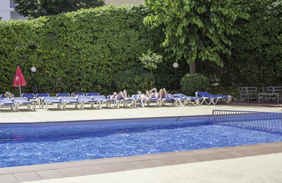 Hotel Garbí Außenpool