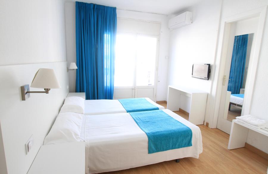 Hotel Villa Garbí Zimmer