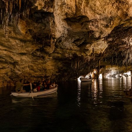 Cuevas del Drach
